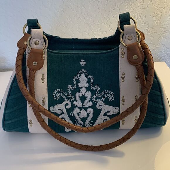 NIKITA LYNN Embroidered Bag  - Picture 7 of 12